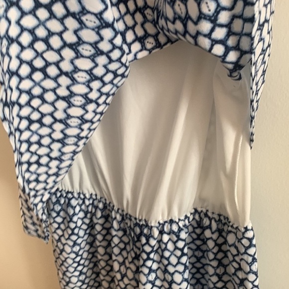 BB Dakota Blue & White Tank Romper! Size XS - Picture 4 of 8
